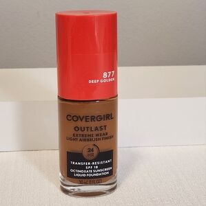 COVERGIRL Outlast Extreme Wear Foundation 24 HR‎ SPF 18 Deep Golden 877